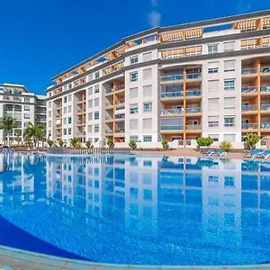 https://canadas-golf-del-sur.tenerifehoteles.net