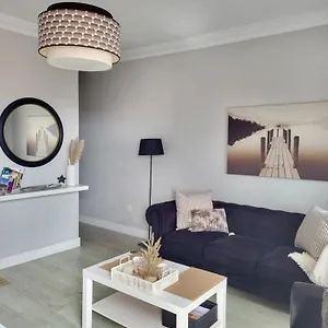 https://mirador-viana-13.adeje-hotels.com